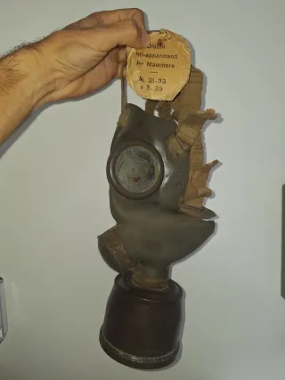 máscara antigás Pirelli T35 WW2