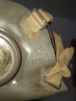 máscara antigás Pirelli T35 WW2