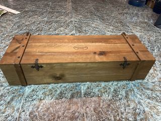 Baúl de madera grande