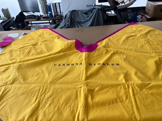 Capote de torero profesional 115cm