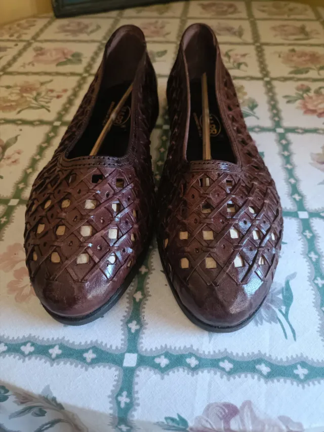 Zapatos planos de mujer marrones