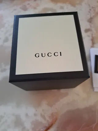 Reloj Gucci G-Timeless Certificado