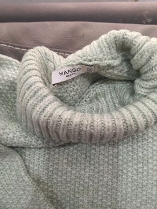 Jersey Mango Verde Cuello Alto