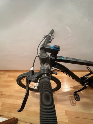 Bicicleta Montaña B-twin 520
