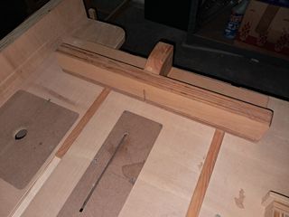 Mesa de madera artesanal para trabajos