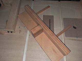 Mesa de madera artesanal para trabajos