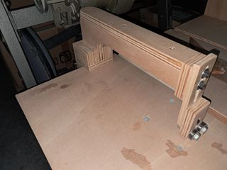 Mesa de madera artesanal para trabajos