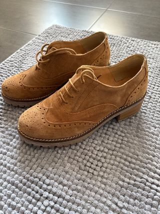 Zapatos ZENDRA ante marrones