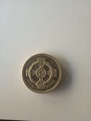 Moneda 1 Libra Diseño Celta