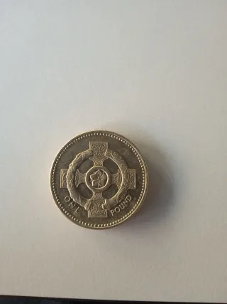 Moneda 1 Libra Diseño Celta