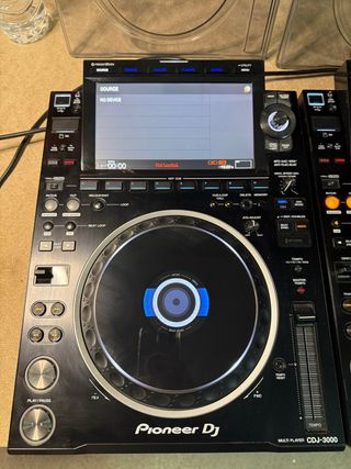 Pioneer CDJ-3000 + Decksaver + Maleta