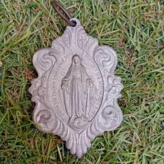 Colgante Virgen Milagrosa Plata