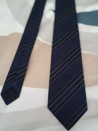 Corbata Zara Rayas Azul y Gris