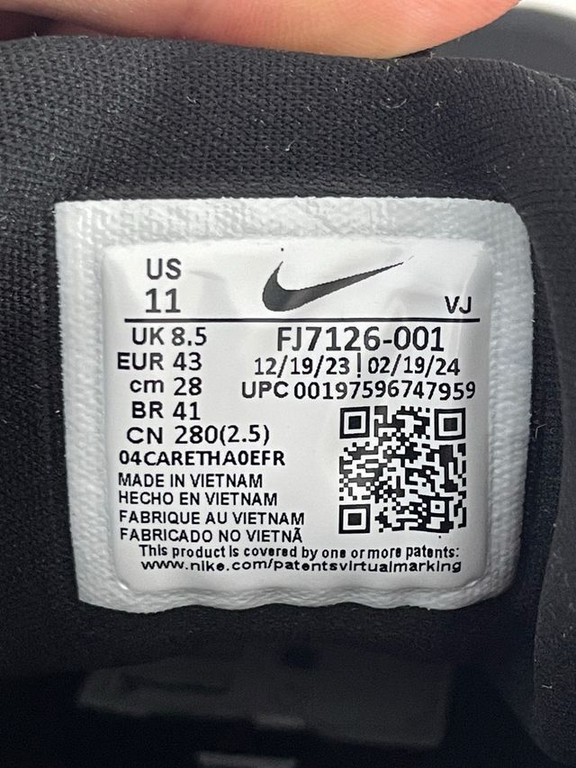 Nike Free Metcon 6 
Negro/Blanco. EU 43 y 44