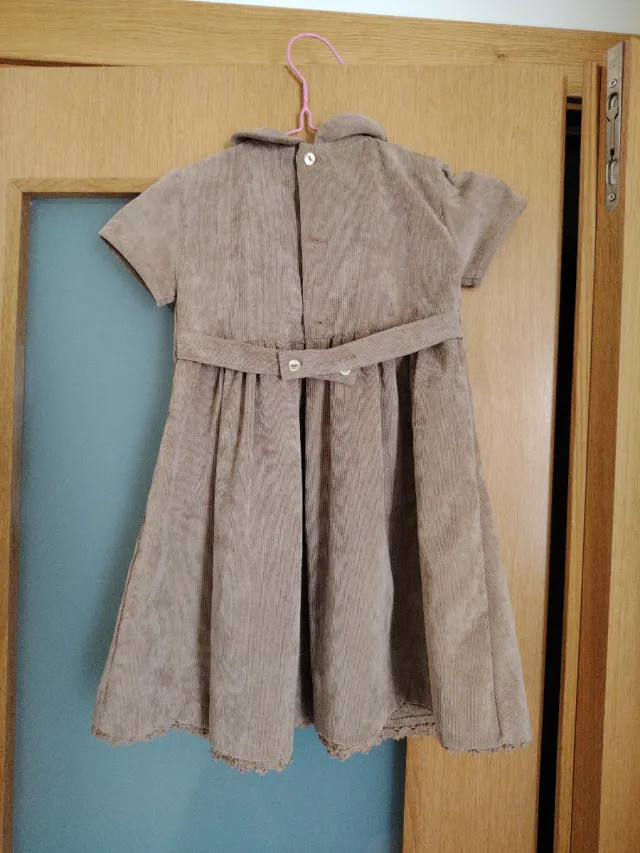 Vestido de pana corto beige 3- 4 años