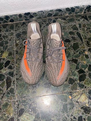 Adidas Yeezy 350 Gris y Naranja