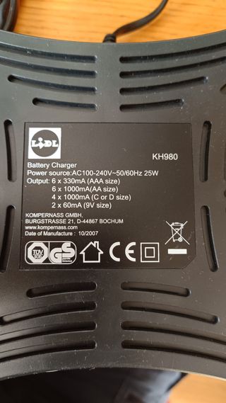 Cargador Pilas Universal TRONIC