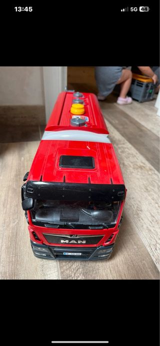 Autocisterna MAN Bruder