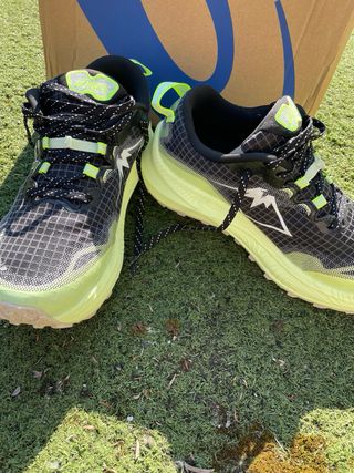 Zapatillas ASICS Negro/Amarillo