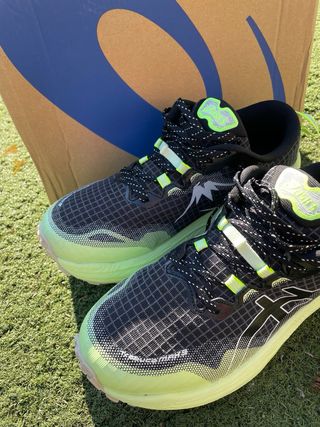 Zapatillas ASICS Negro/Amarillo