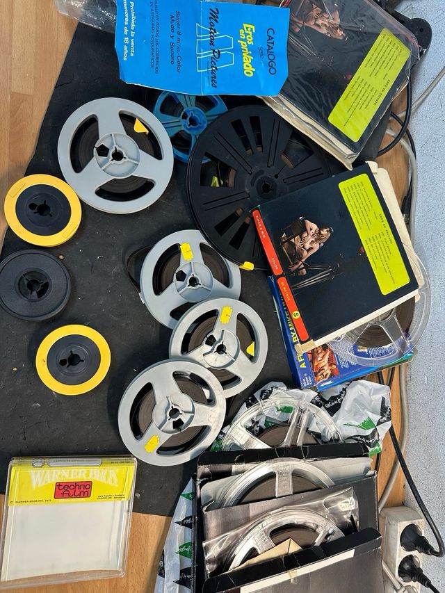 Proyector Super 8 Sankyo Sound-501+pelis x