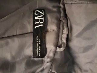 Chaquetón Zara paño gris con capucha
