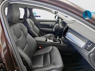 Volvo V90 T8 Momentum AWD Auto 287 kW (390 CV)