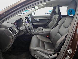 Volvo V90 T8 Momentum AWD Auto 287 kW (390 CV)