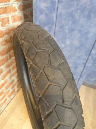 Neumático 110/80-19 USADO
CONTINENTAL