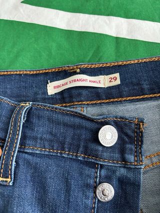 Vaqueros Levi’s mujer W29 L27