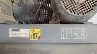 Compresor 300L 5.5HP con secador Compair