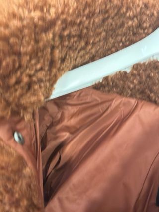 Plumífero pelo marrón Bimba y Lola