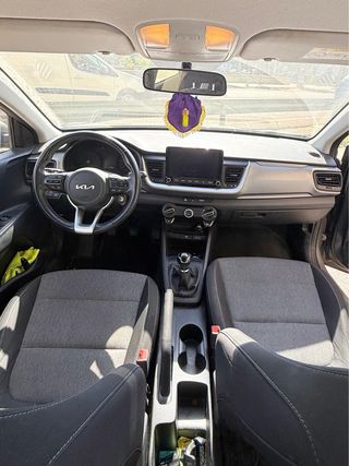 🚗 Kia Stonic 1.2 DPI Concept – 2021 – 25.784 km –