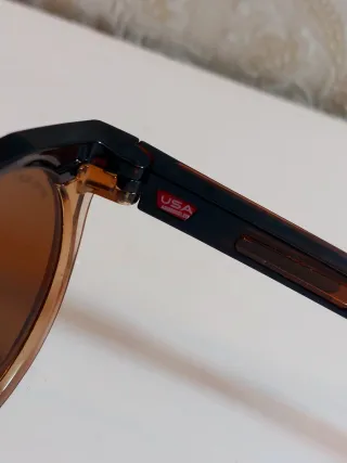 Occhiali da sole Oakley marrone/oro