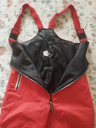 Mono de esquí rojo, Snow Bird, talla 152cm (10-12)