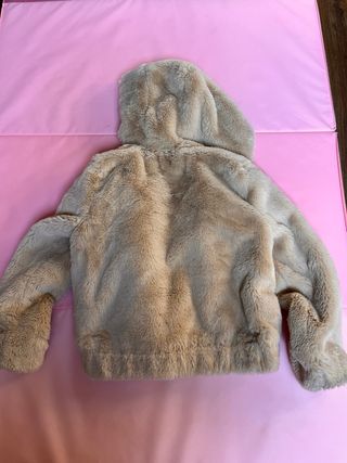 Abrigo pelo teddy talla 7-8 años ONLY