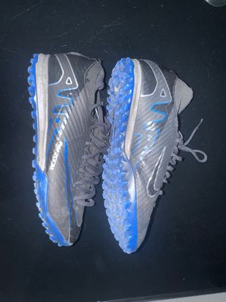 Botas de fútbol Nike multitacos