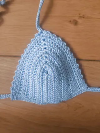 Top bikini crochet hecho a mano