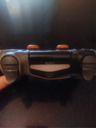 Mando PS4 Sony Camuflaje Naranja
*Uno 15, dos 25.