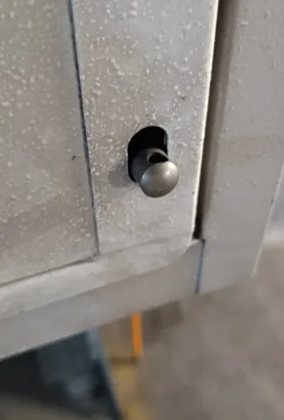 Armadio da garage in metallo grigio