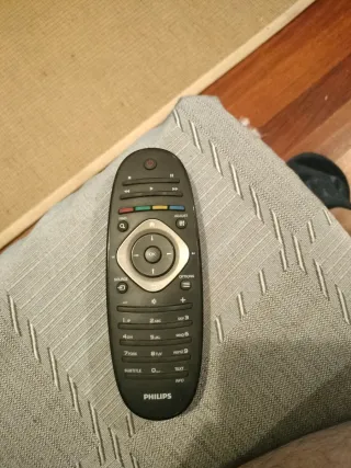 Televisión Philips Negra