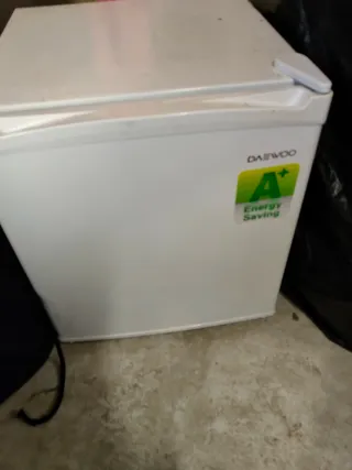 Nevera pequeña Daewoo A+ Energy Saving