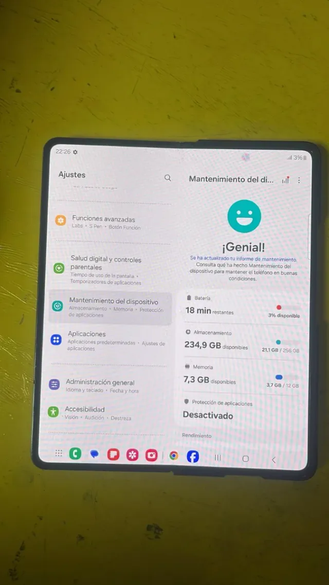 Samsung Galaxy Z Fold 4 nero