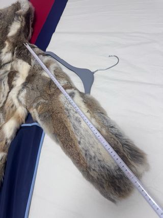 Abrigo Piel Conejo con Capucha