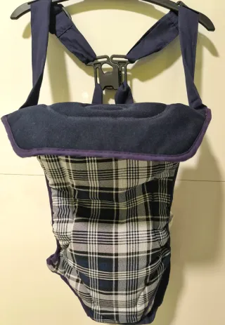 Preciosa Mochila portabebés Jane