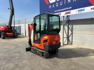 MINIEXCAVADORA KUBOTA KX 019-4