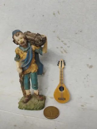 Guitarra miniatura madera
