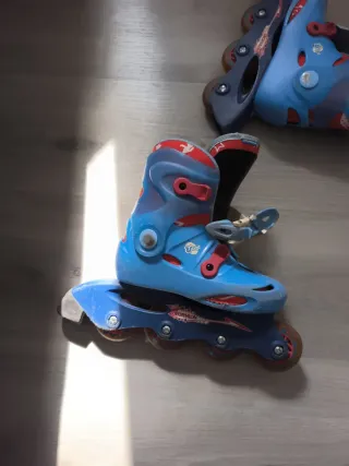 Patines en línea para niños, talla 29 
