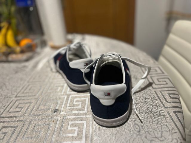 Zapatillas Tommy Hilfiger Azul Marino y Blanco