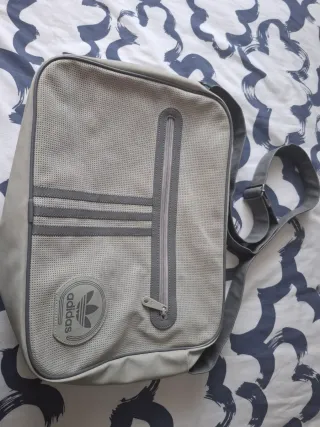 Bolso bandolera Adidas gris